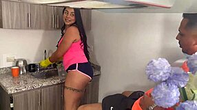 Damn, I'm so horny I banged my boss while cleaning his place!