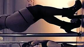 Pov doctora argentina te hace sexy baile en el tubo