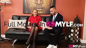 Does jasmine daze in black silk stockings suck cock?