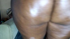 Naejae Plays With Dildo In Her Wet Ass