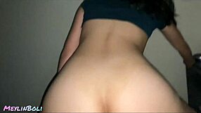 Casero hermosa companera de la universidad se deja follar y se traga toda la leche en su primera vez homemade