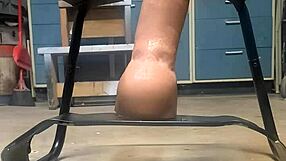 big hankeys dildo on bouncy sex chair, oh man...