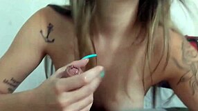 Amateur girl gives sloppy blowjob with lots of saliva
