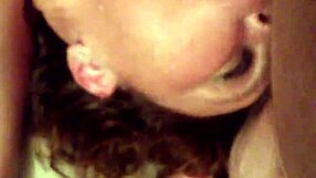 Debela BBW srka velik kurac v slinavem sesanju