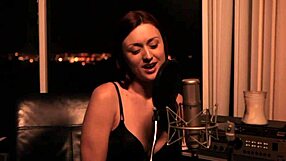 Watch This Hot Lesbian Couple Kissing And Licking Wet Pussies To Orgasm