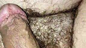 Pegando o Namorado in a Fun Moment with Friends