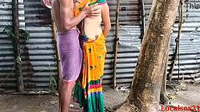 Raini, let's have outdoor sex, Bengali Boudi, says the video by localsex31