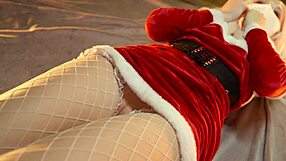 christmas turns creamy with good girl taking huge monster cock creampies in missionary