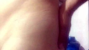 Jeg er så geil etter en blowjob med den hårete fitta, sa hun ivrig