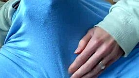 orgasm in gym shorts with wet legs aussie milf charlotte star