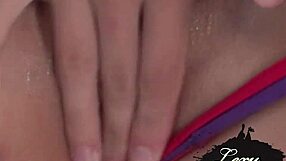 Lexy Lohan Rubbing and Fingering Pussy on Bed.