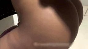 Marido al bar, pervertido me folla en grupo a lo perrito