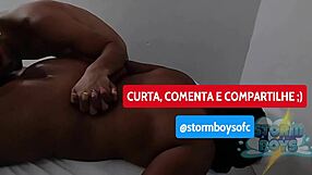 Brazilian amateurs receive sensual massage