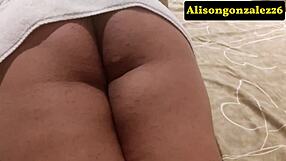 Por que meu amigo ofereceu grana pra foda de quatro?