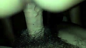 Culo doblado se come verga monstruo a lo perrito