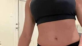 This Is For Fans Enjoying Muscle Flexing!