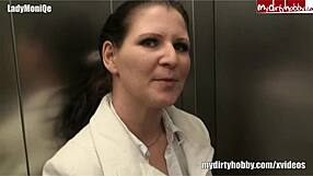 Milf Engages In Anal And Blowjob In Car