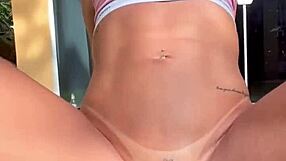 beautiful athletic girl gives it to big dick in backyard, first time exhibition