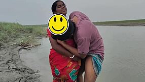 bangladeshi bowdi with her boyfriend in an open place