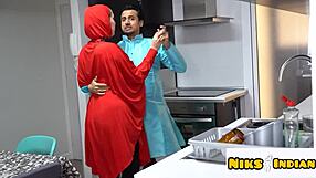 Hijabi Muslim Woman Cheats on Husband with Hindu Boy for Rough Fuck