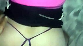 Pov solo perrito con su tanga azul abierta