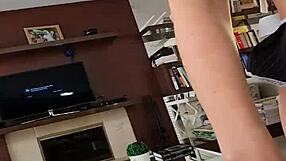 Alineflavio çifti güzel sarışın milf'le son ev yapımı güncellemeyi paylaşıyor