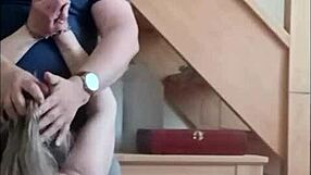 Esclave F S�ance Avec Gla�ons Et Fellation!