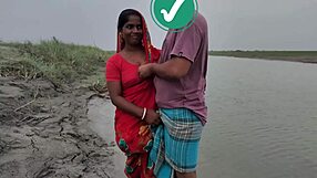 bangladeshi bowdi with her boyfriend in an open place