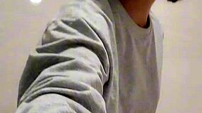 Shemale Ting Xuan Flaunts Sexy Underwear and Stunning Legs