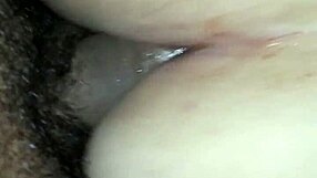 Dapur tempat paling enak buat ngentot ibu tiri close up?