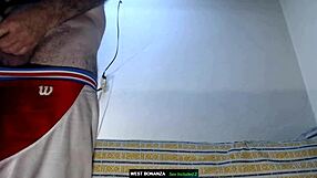 Quick suck and fuck leads to pussy creampie