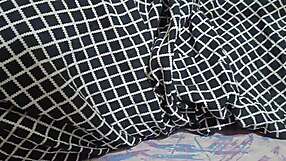 Desi housewife enjoy sex