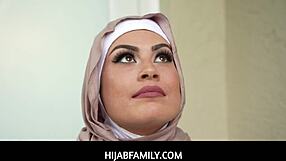 Hijabfamily Presents Veronica Valentine and Peter Green