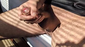 Intense Summer Masturbation Session!