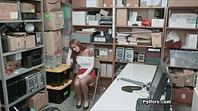 hey thief, how does it feel getting fucked by the guard with that blowjob?