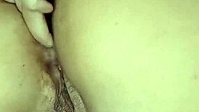 Batendo Siririca E Mostrando O Bucetao Na Video Chamada