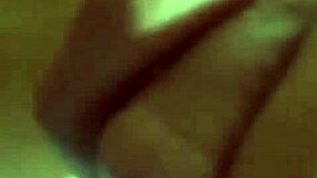 Masturbacao De Minha Amiga Gostosa Bem Molhadinha Com Pussy Toys Dildo