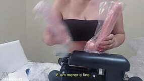 girlfriend tries new sex machine toy