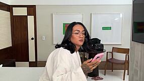 Motel Technician Takes 23Cm In Ass