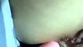 Masturbacao De Minha Amiga Gostosa Bem Molhadinha Com Pussy Toys Dildo