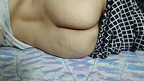 Desi housewife enjoy sex