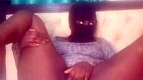 Angela Oxo bounces her curvy ass with dildo.