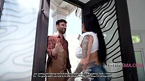 Milf Gets Nailed Hard in Public for Freeuse Fantasy