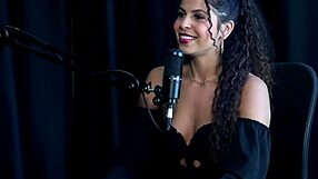 Sweet Karolzinha Shares Tips As Model And Talks To Mom About Content