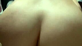 video casero profesora de ingl�s le gusta coger duro con latinos me pide sexo y que la grabe ella es una milf que le gusta follar a los estudiantes