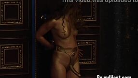 ทาสเลสเบียนหน้าอวบเสิร์ฟนายหญิงด้วยสตราโพน