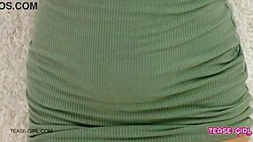 Wow, this teen 18+ is super hot