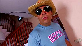 Curvă Blondă Milf Iubește Cristal Făcută