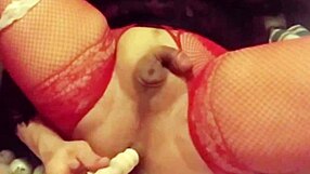 Frantic Pace Anal Tranny Uses Dildo for Assfucking