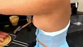 Japanese Blogger Gives Tight Pussy to BBQ Guy Without Condom